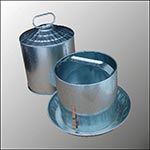 Galvaniseret-vandbeholder-til-høns Galvaniseret vandbeholder til høns